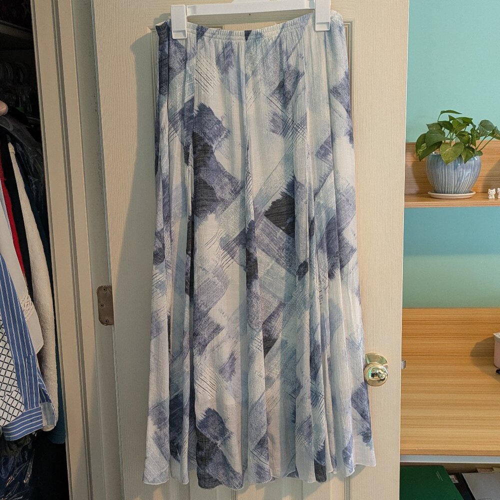 Blue and White Abstract Pleated Maxi Skirt